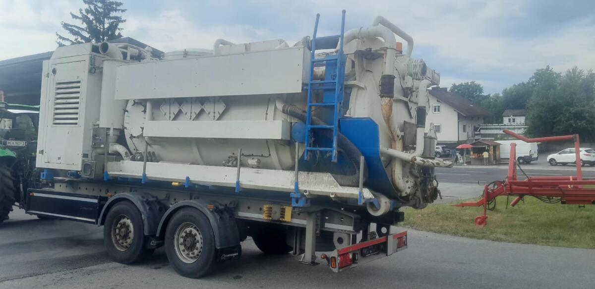 Saugbagger FlexVac C11 3