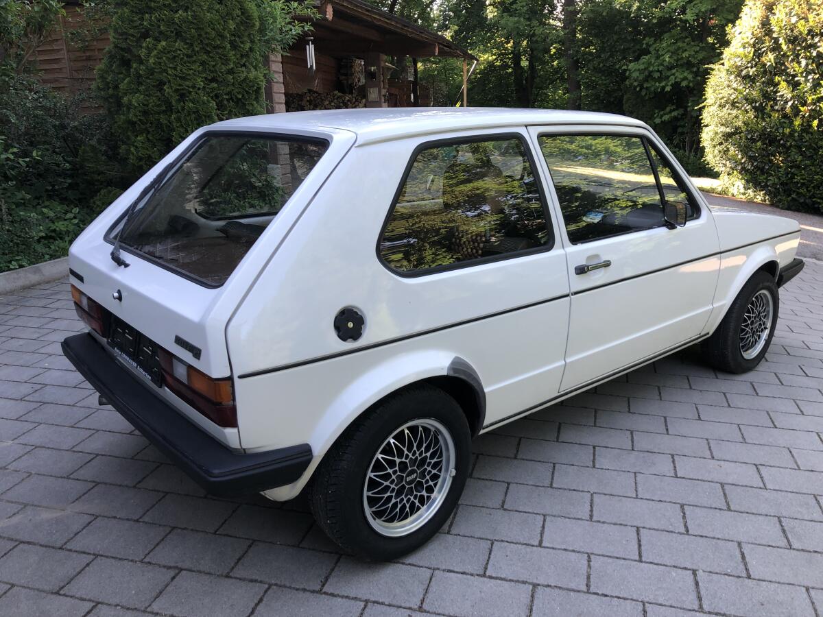 Verkaufe Klassiker Golf 1 Diesel, Alufelgen 2