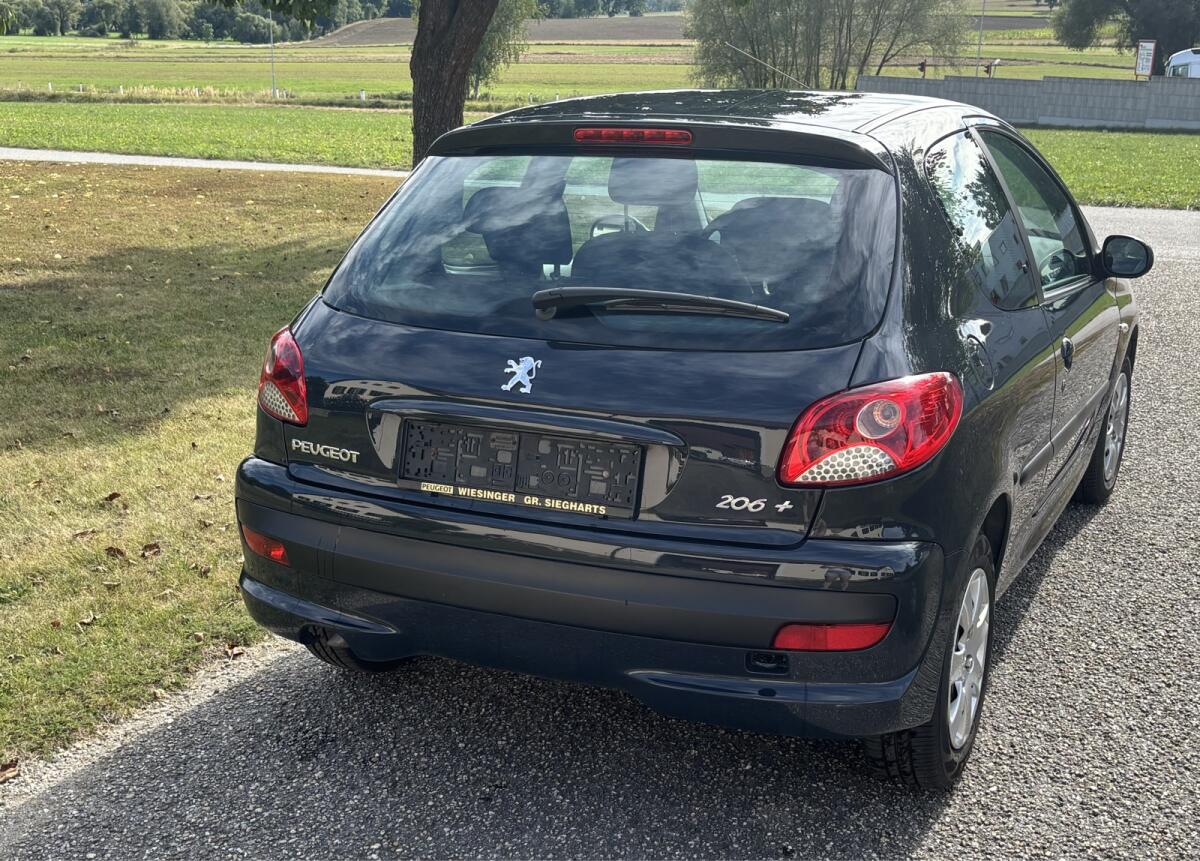 Peugeot 206+ Edition Plus 3