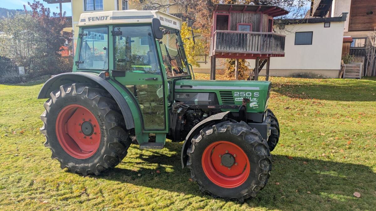 Fendt Farmer 250 S 2