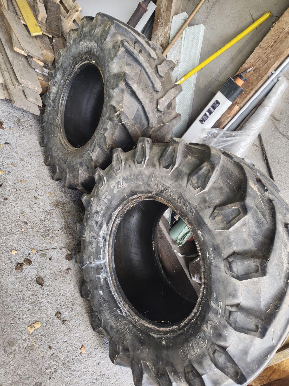Reifen 540/65R24 2