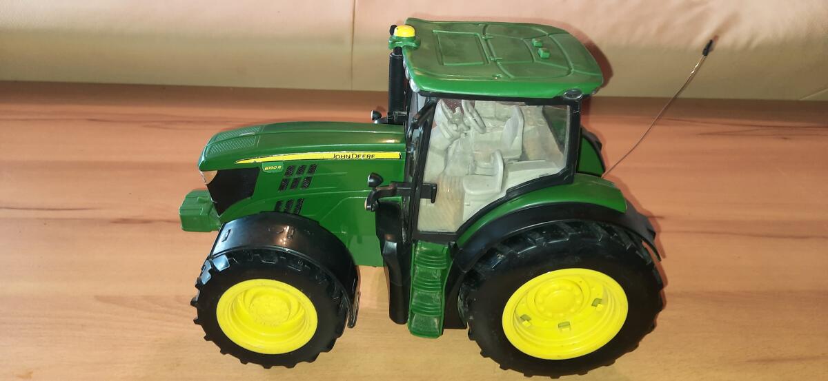 John Deere Traktor Maßstab 1:16 JD6190R 2