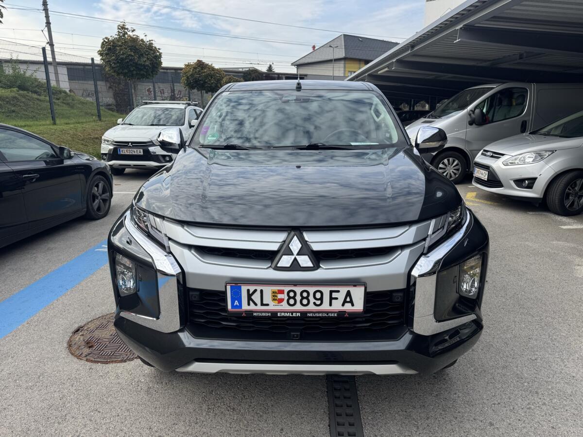 Mitsubishi L200 1