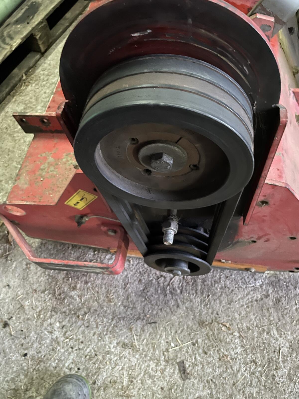 Fischer Mulcher Schlegelmulcher Häcksler 3