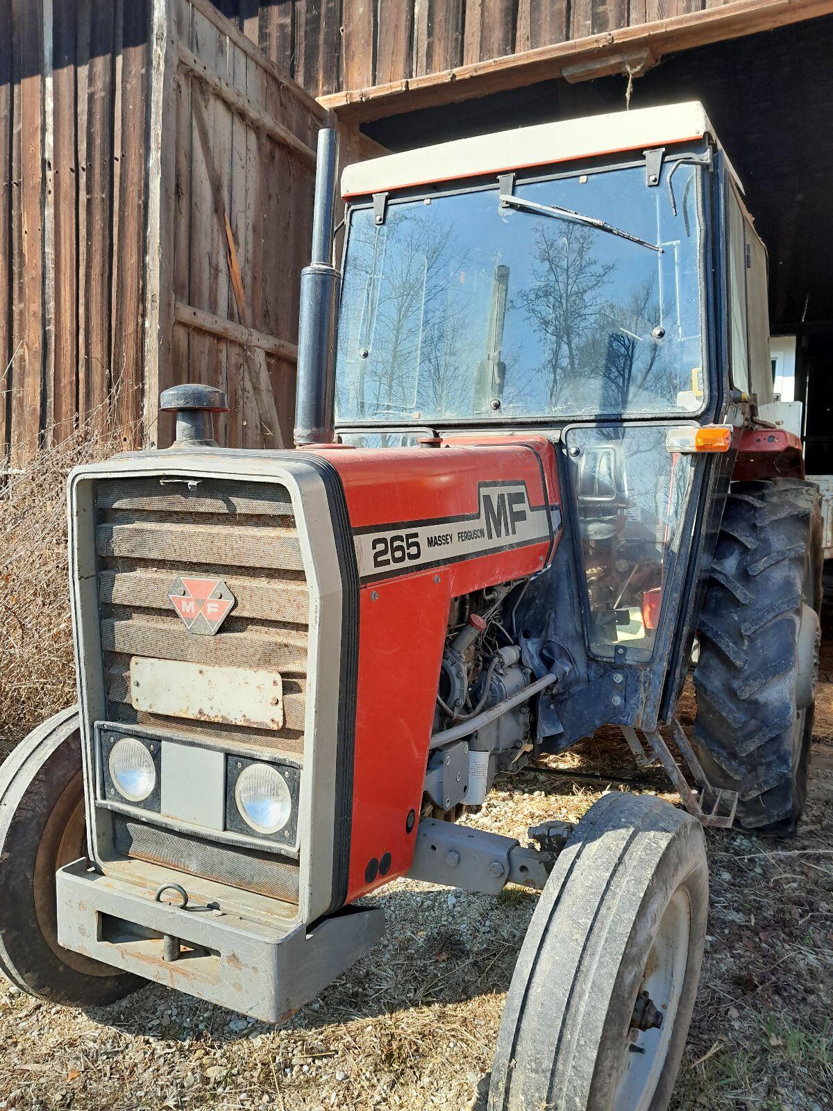 Massey Ferguson 265 1