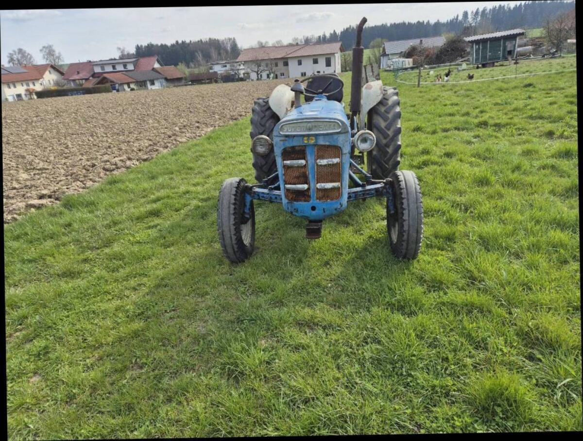 Ford Superdexta 2