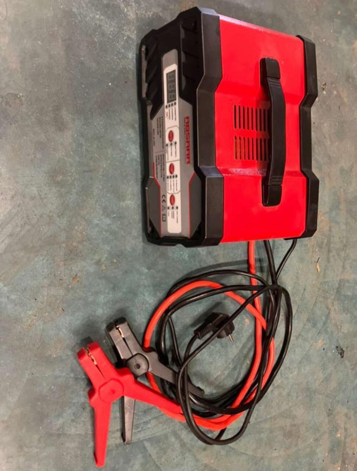 Absaar AB-JS012 Batterieladegerät mit Starthilfe 12A 6/12V 1