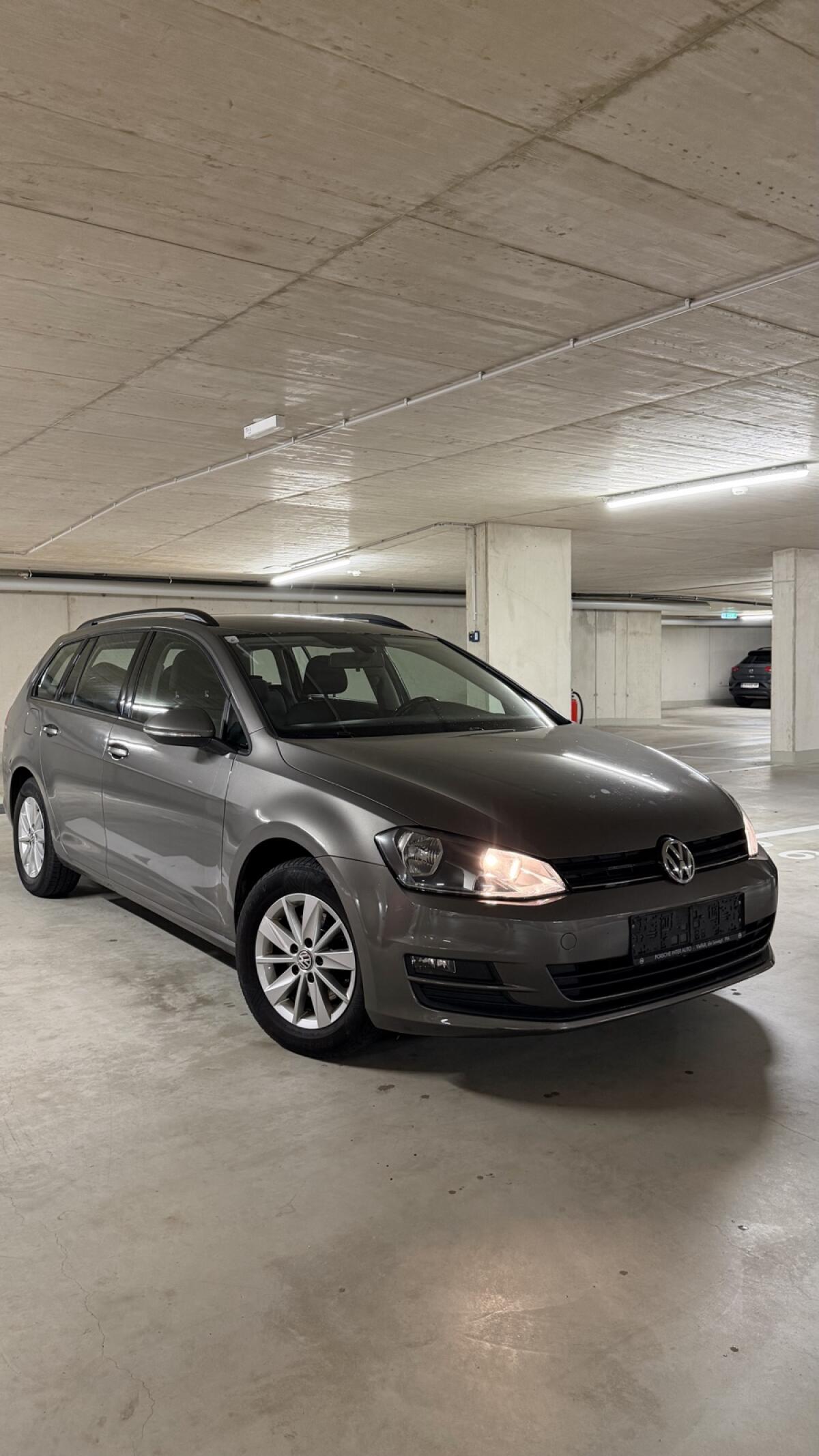 VW Golf 1.6 TDI 4Motion Kombi 2