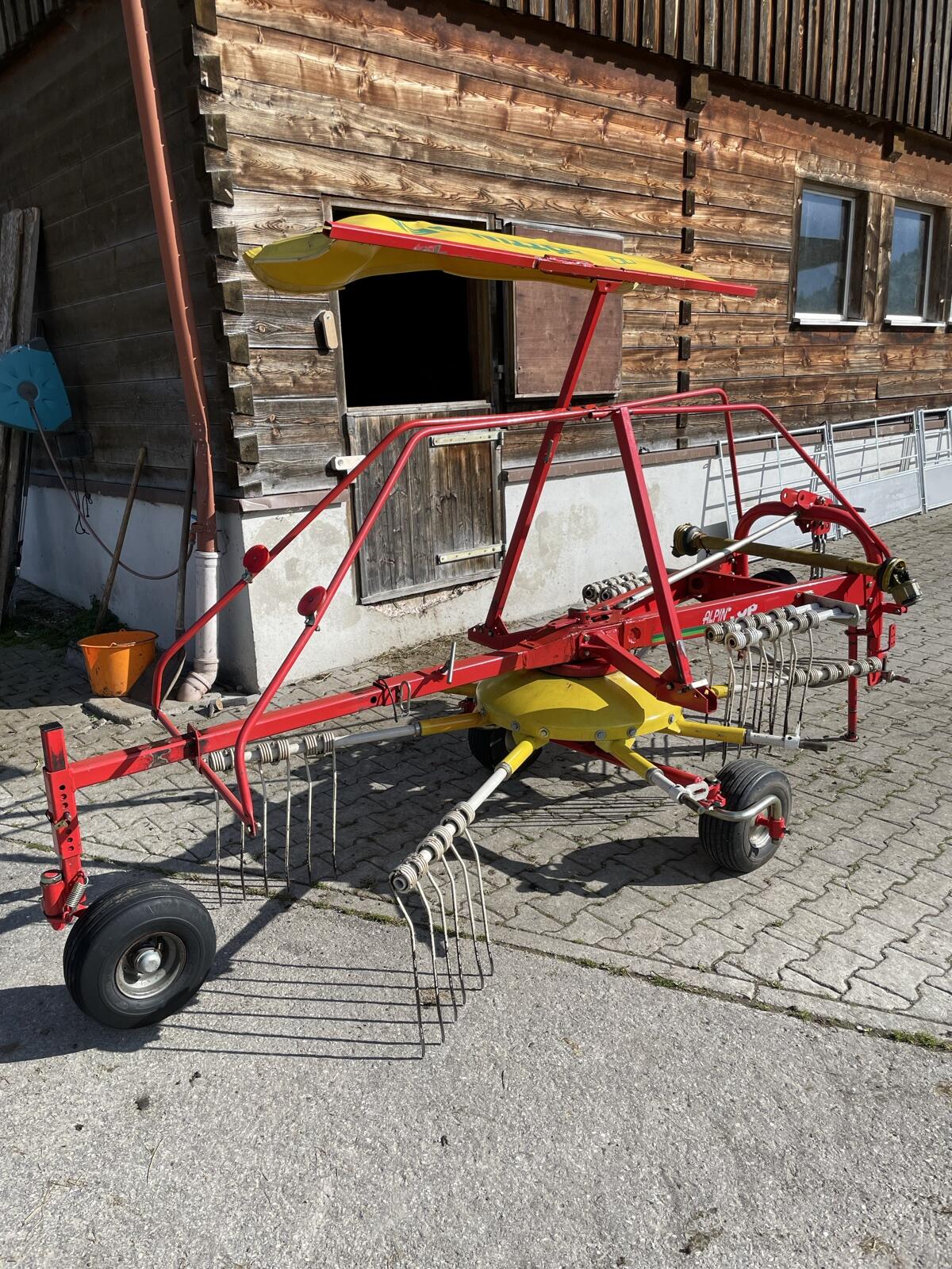 Pöttinger Alpin U Schwader 1