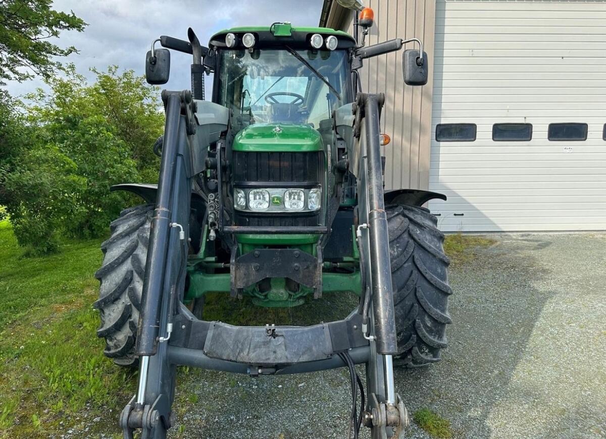 John Deere 6430 mit Frontlader 2