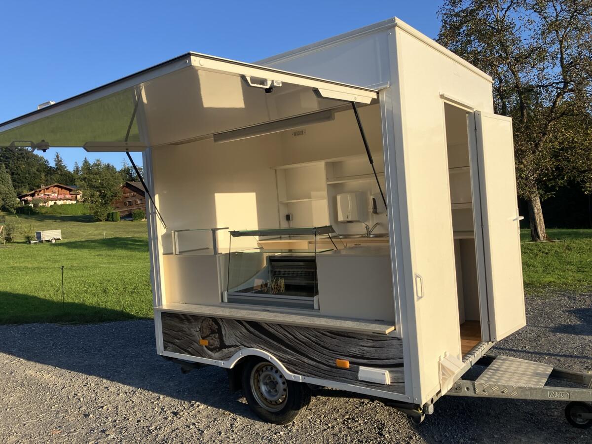 Verkaufsanhänger/ Marktwagen zu verkaufen 2