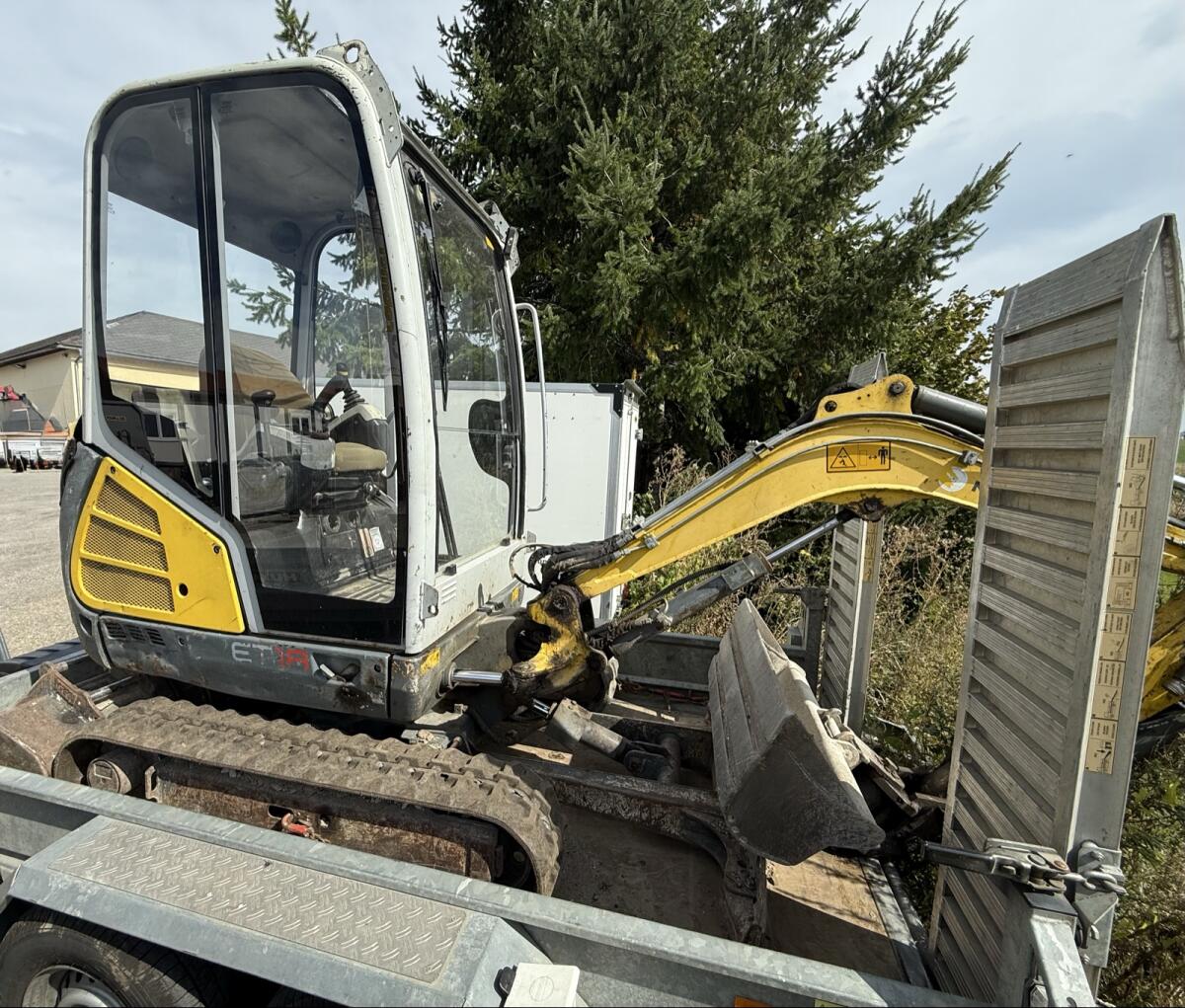 Wacker Neuson ET18 Minibagger 1