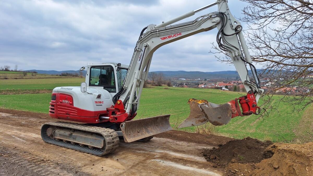 Takeuchi TB 290-2 3