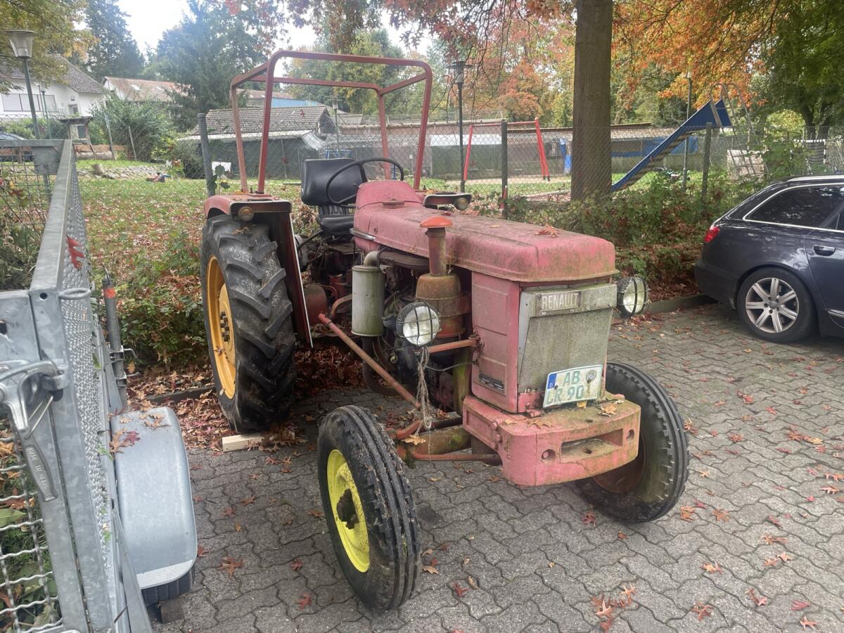 Renault 7050 1