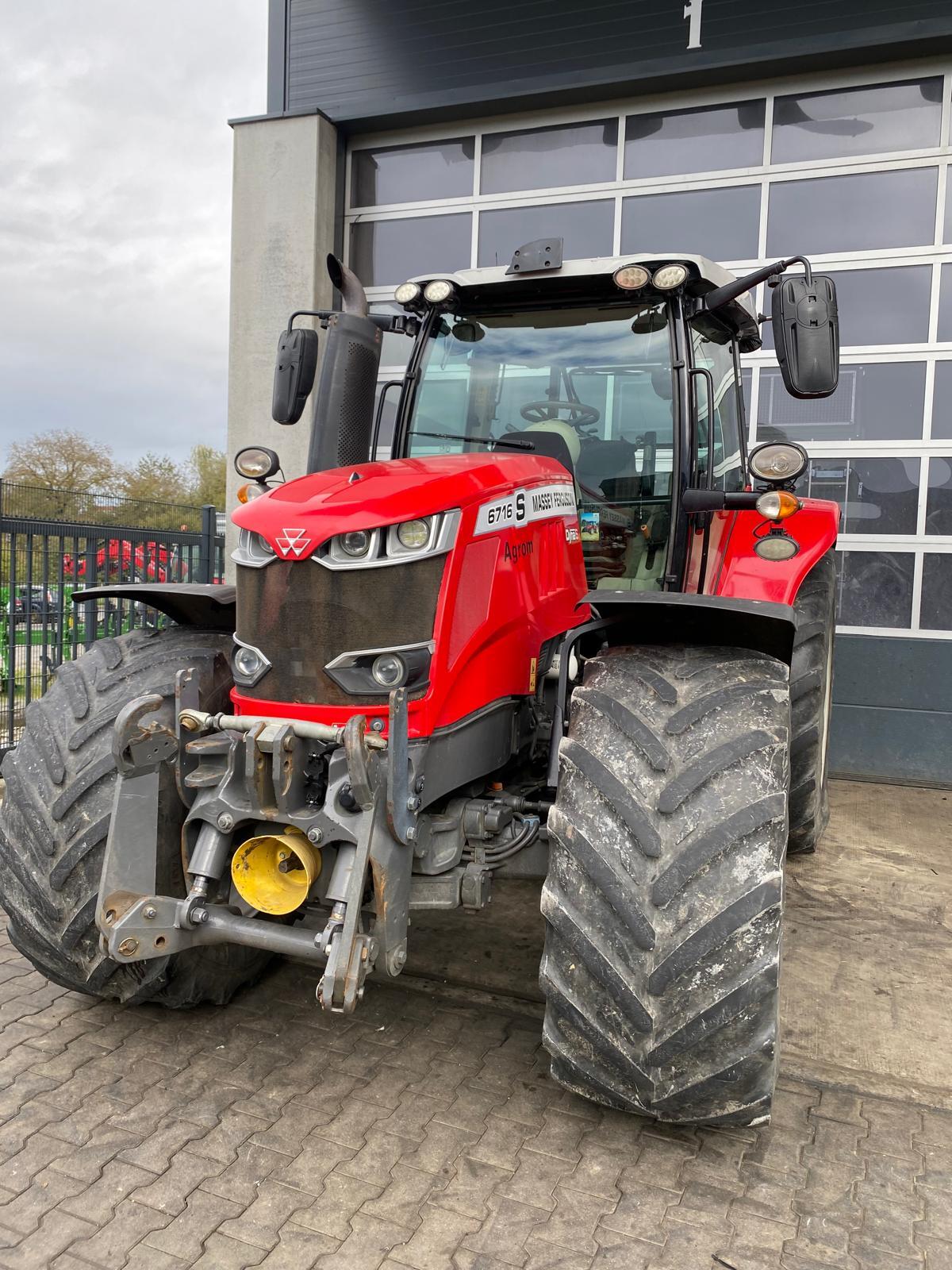 Massey Ferguson 6716S Dyna-6 MF 6716S 3