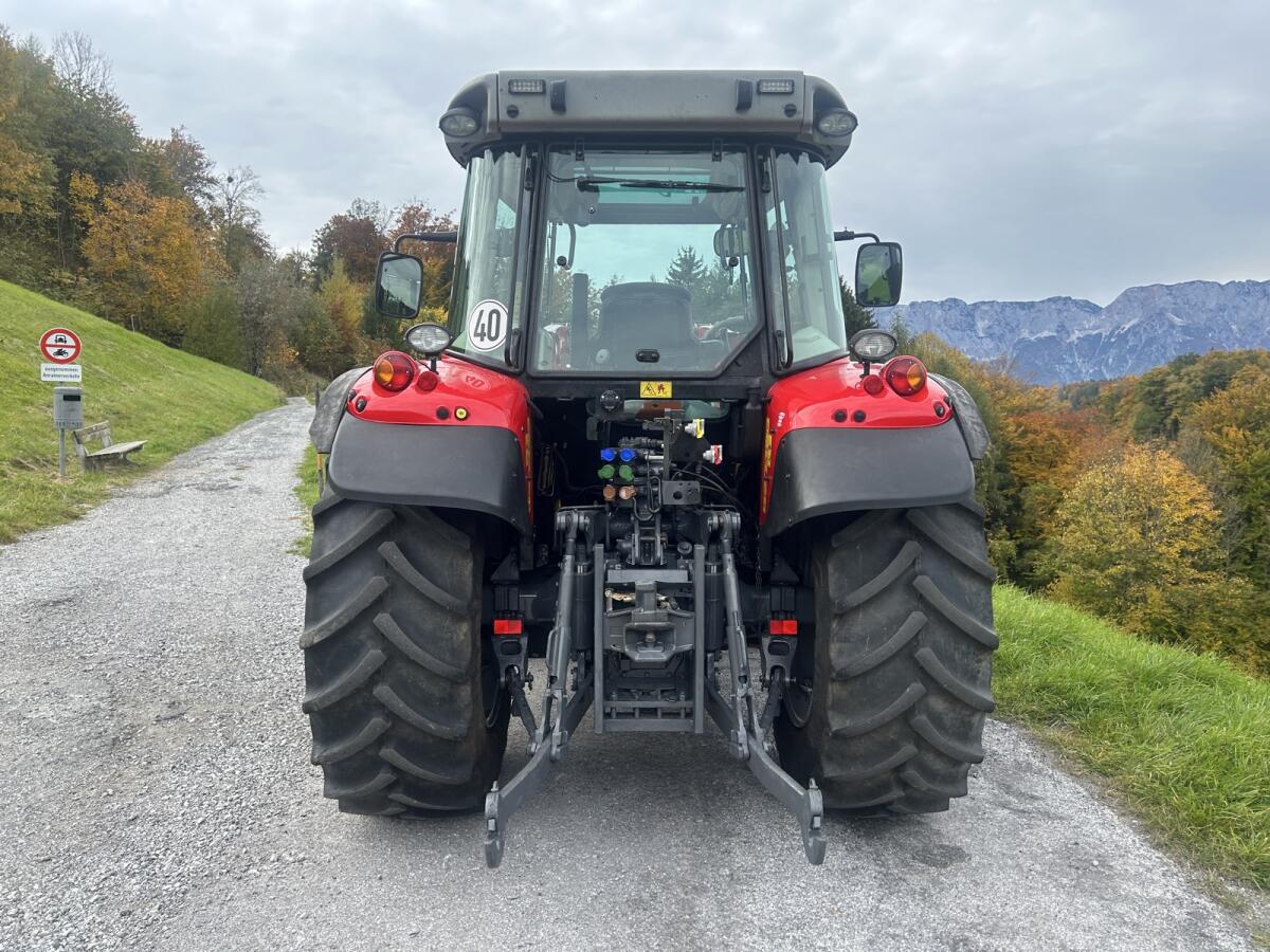 Massey Ferguson 5609 Essential 3