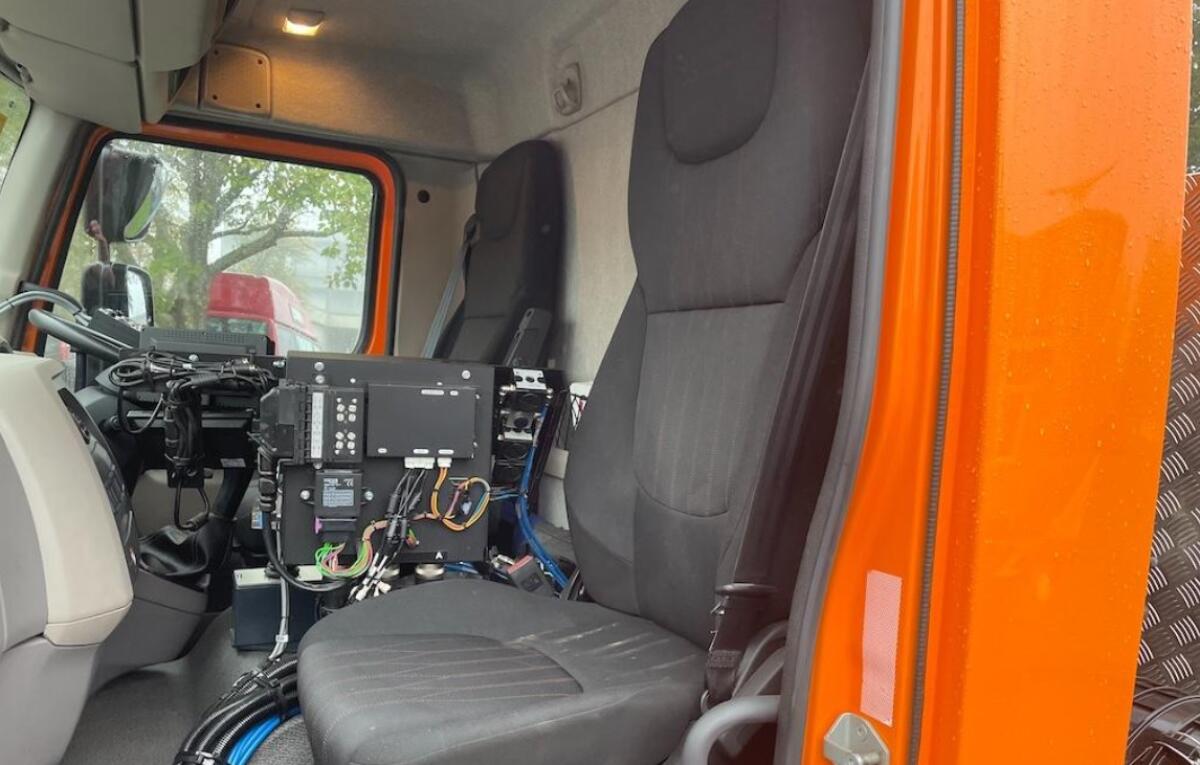 DAF LF 210 FA Kehrmaschine 2