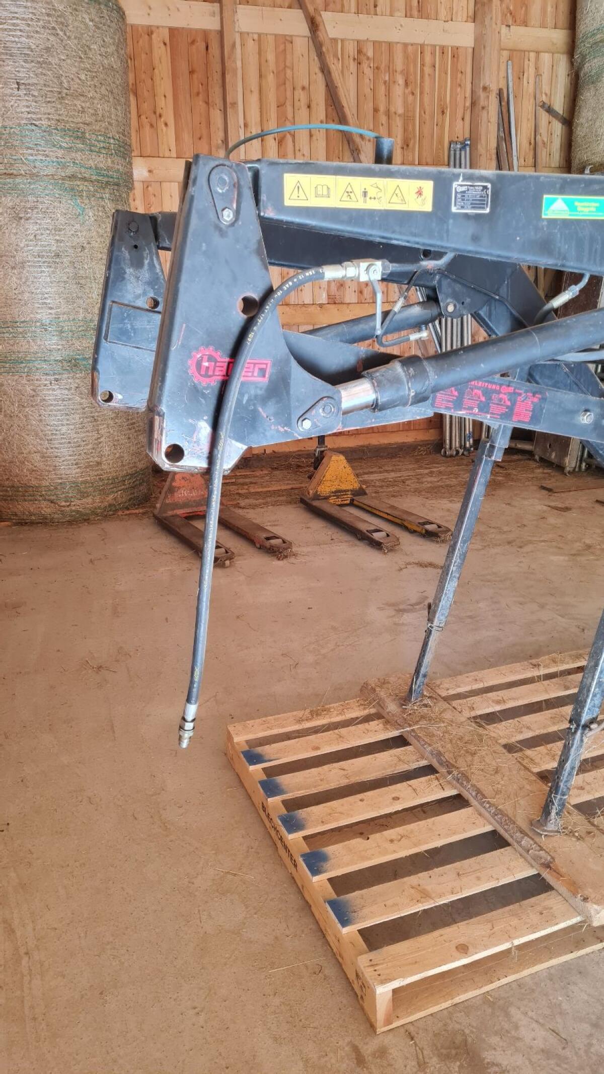 Hauer Frontlader MH80/E/4 3