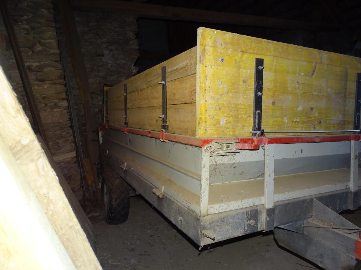 Schicht Miststreuer 2,5 t 2