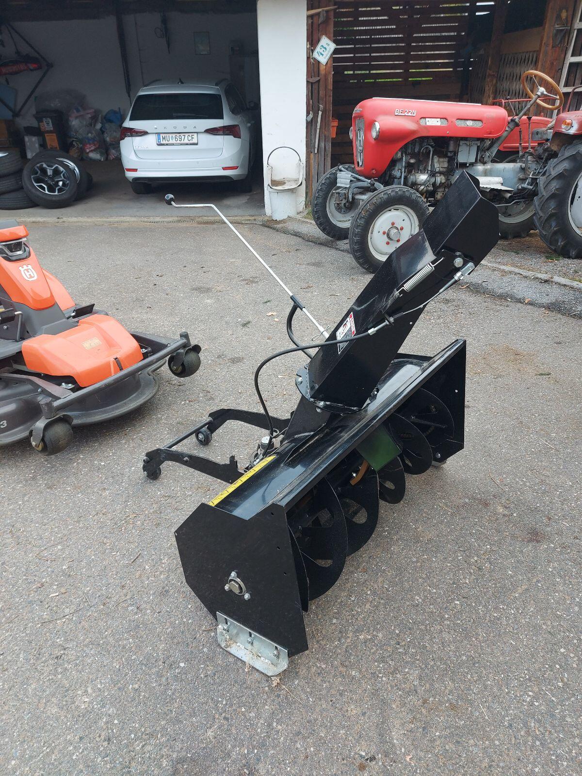 Husqvarna Schneefräse 300 Serie 3
