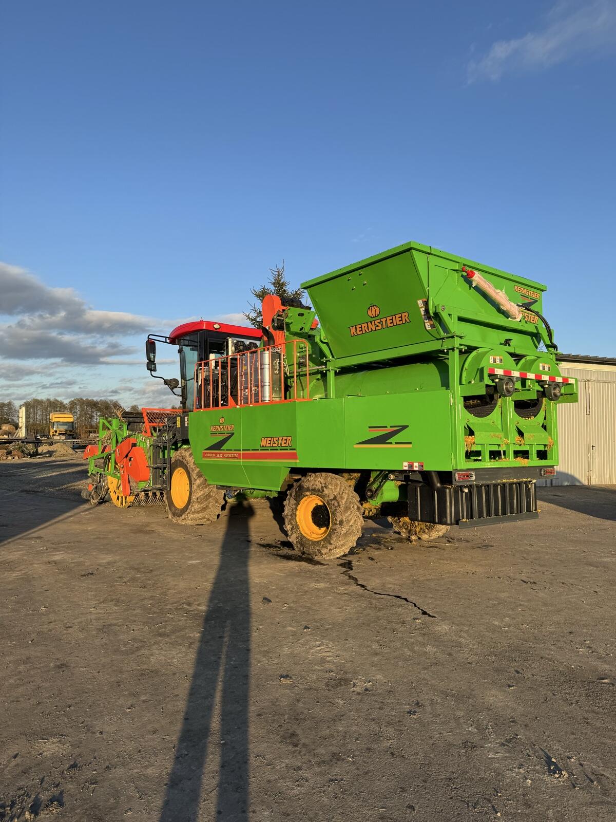 Kernsteier Meister Kürbiserntemaschine selbstfahrend 3