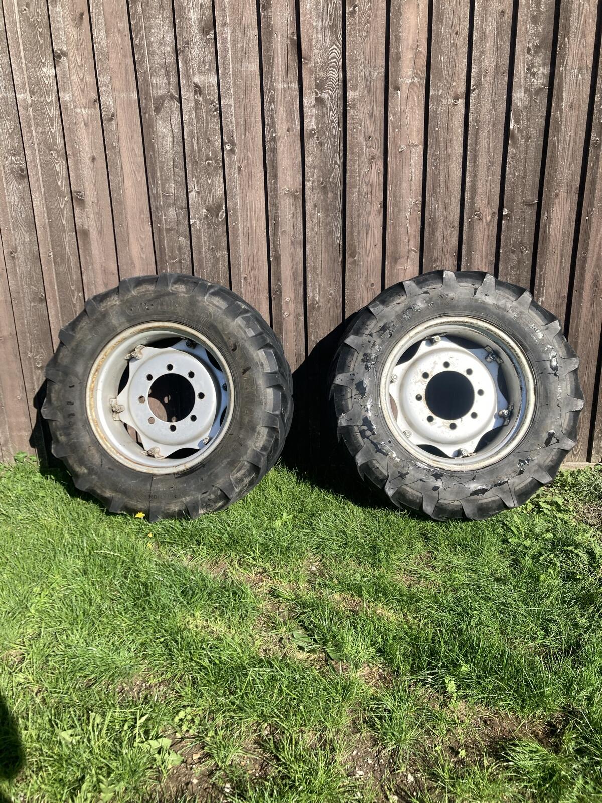 Verkaufe Kompletträder 320/85 R24 1