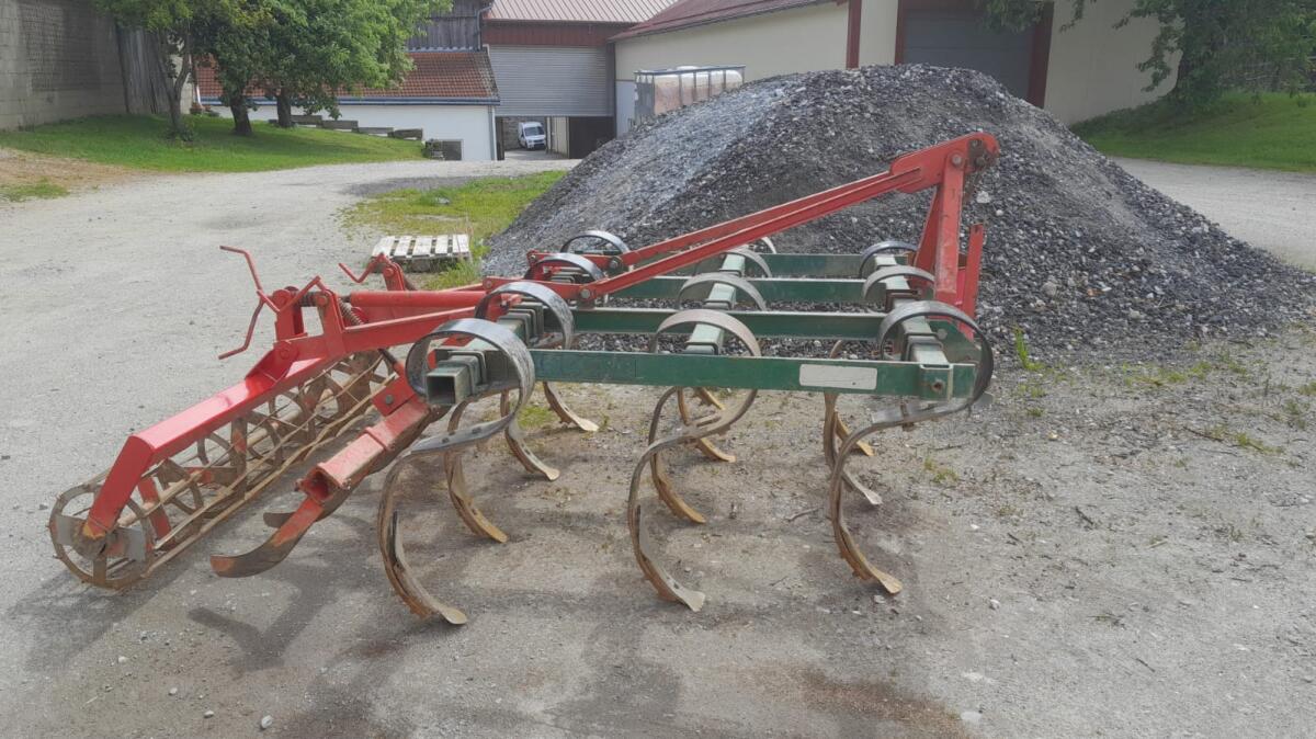 Verkaufe Knoche Grubber 3