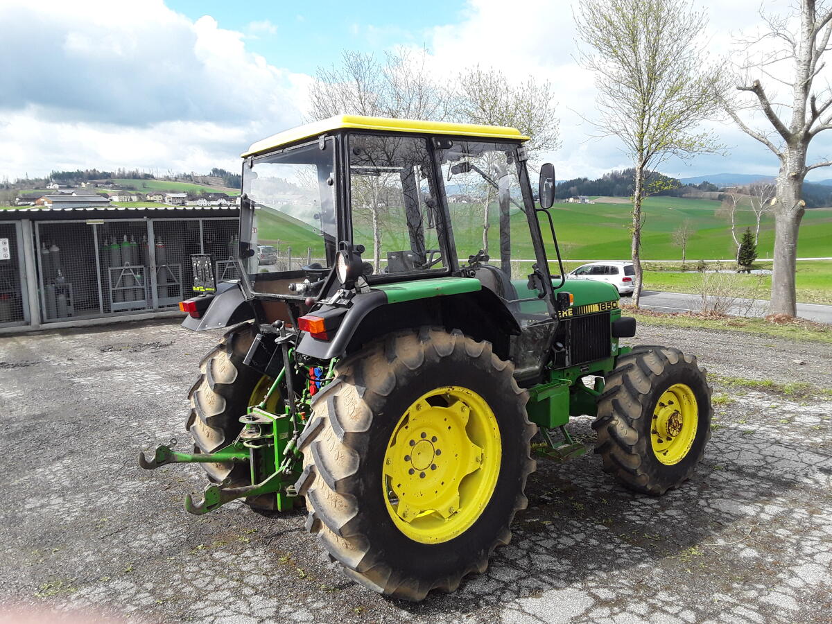 John Deere 1850 A 3