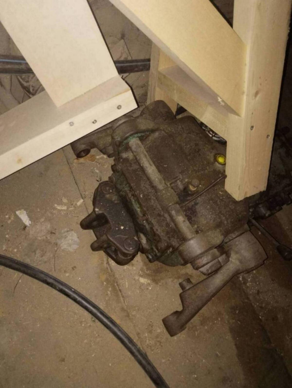 Hydraulikblock Steyr 288 290 3