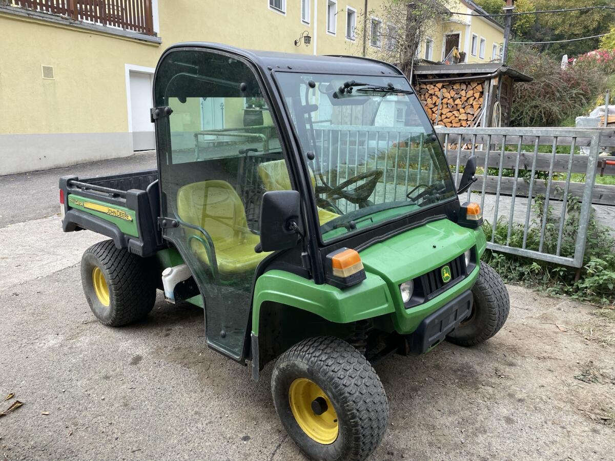 John Deere Gator Elektro 1