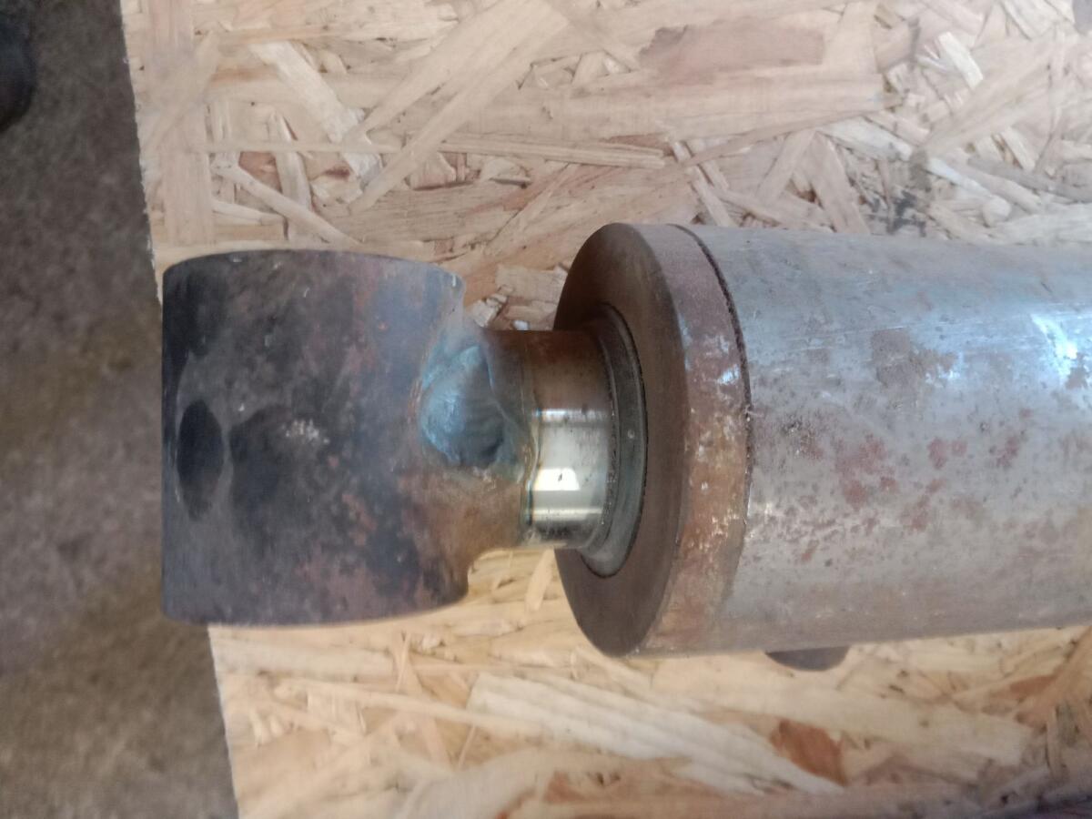 Hydraulikzylinder Frontlader, doppelwirkend 3