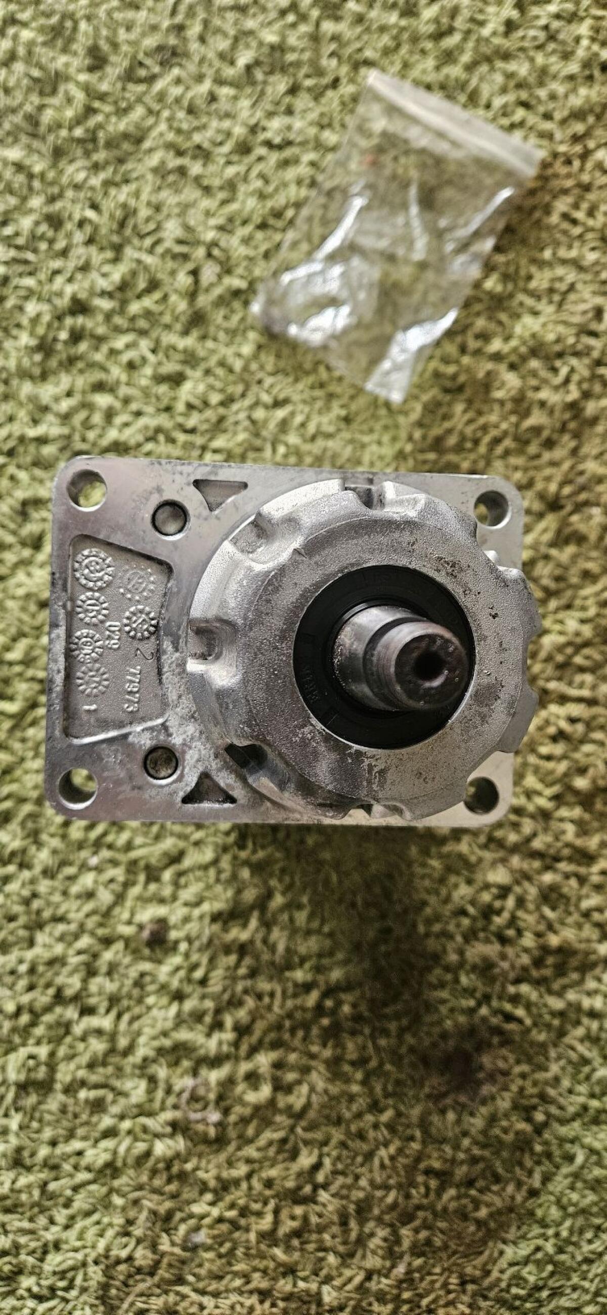 Hydraulikpumpe 2