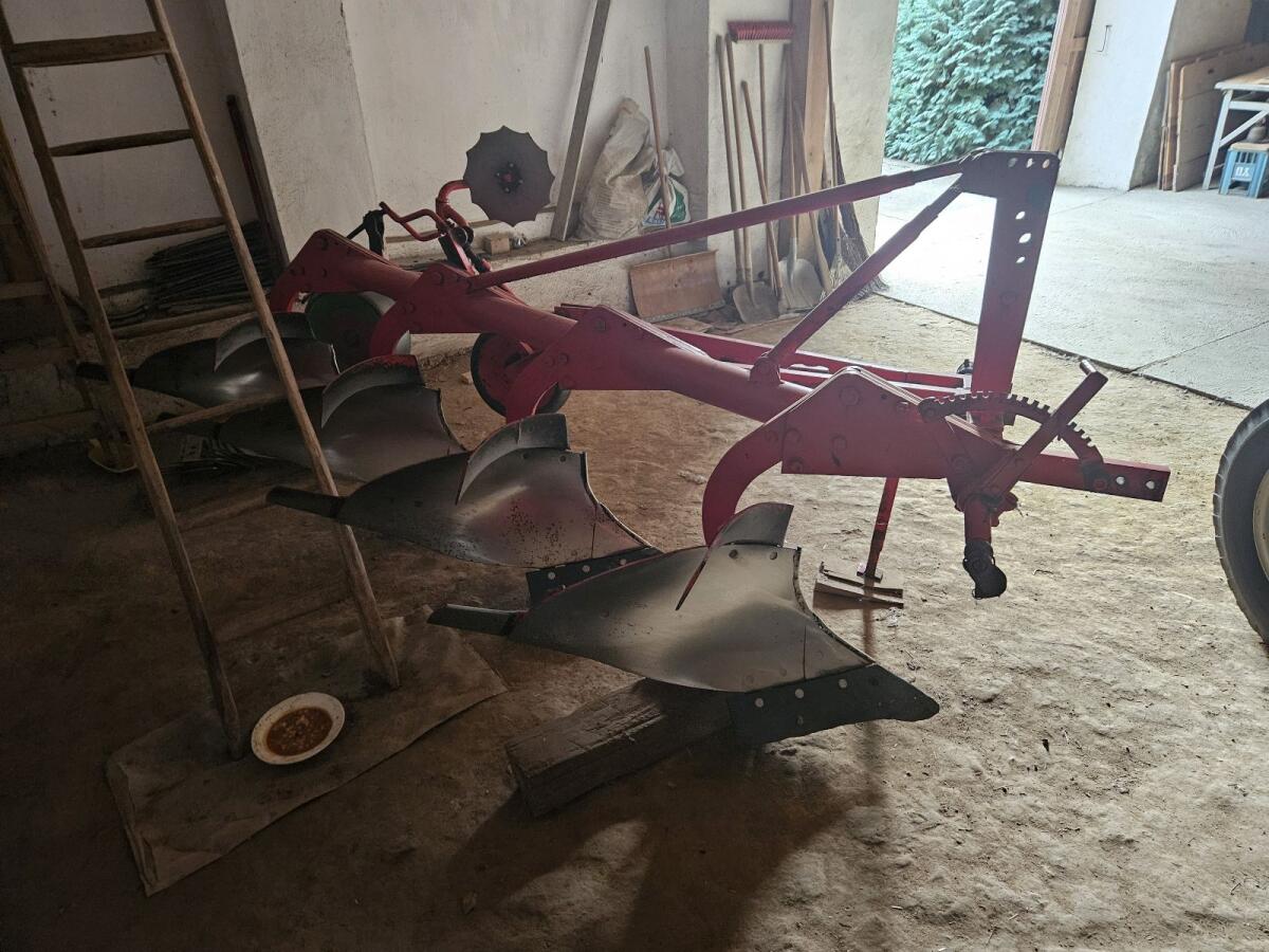 Kverneland 35 cm 4 Schar (4x35) Pflug 2