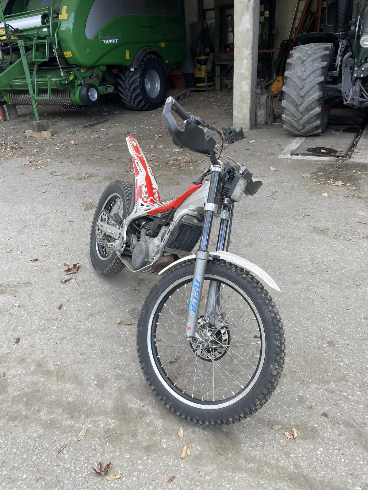 Verkaufe Beta Trial 250 2
