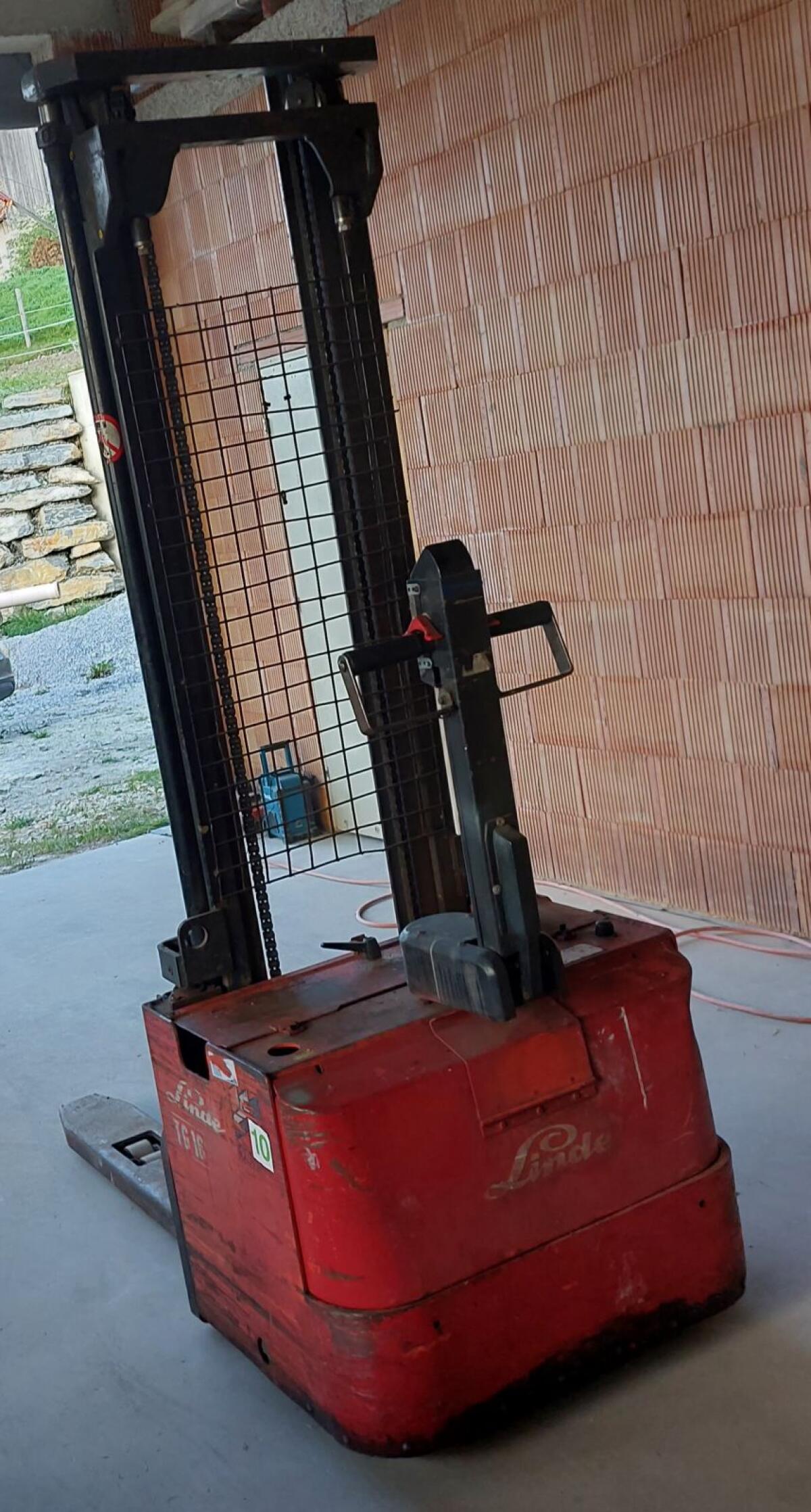 Linde TGI 16, Hochhubwagen, Hubameise 2