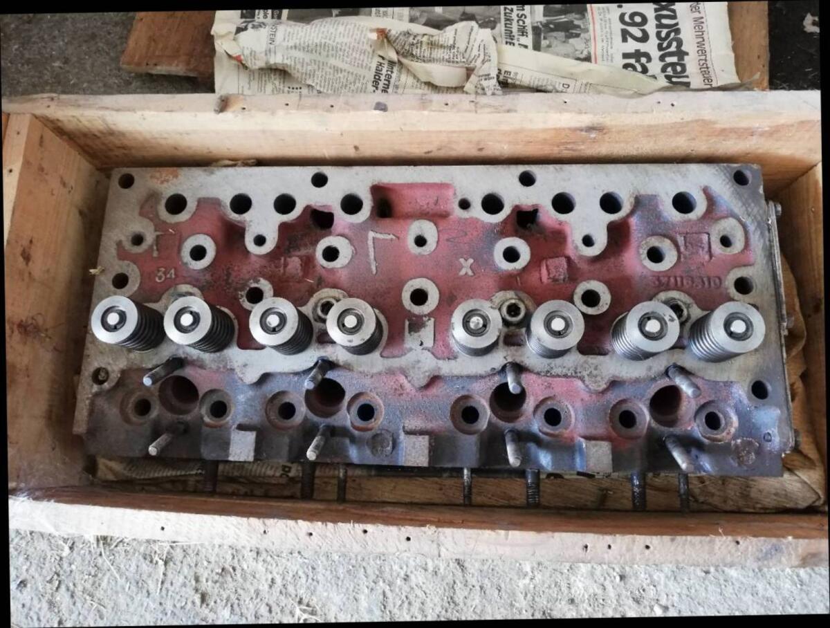 Perkins AD4.203 Zylinderkopf 1