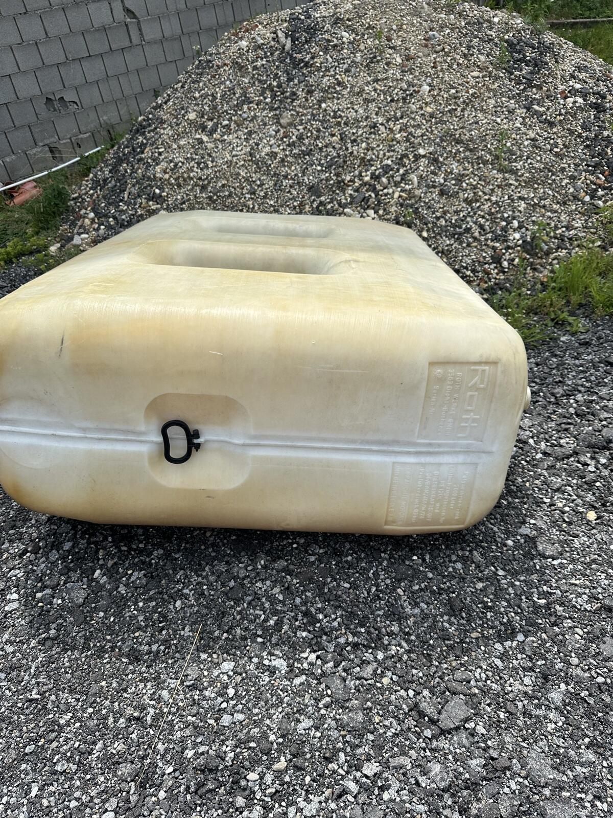 Tank (Dieseltank) 2.000 l 2