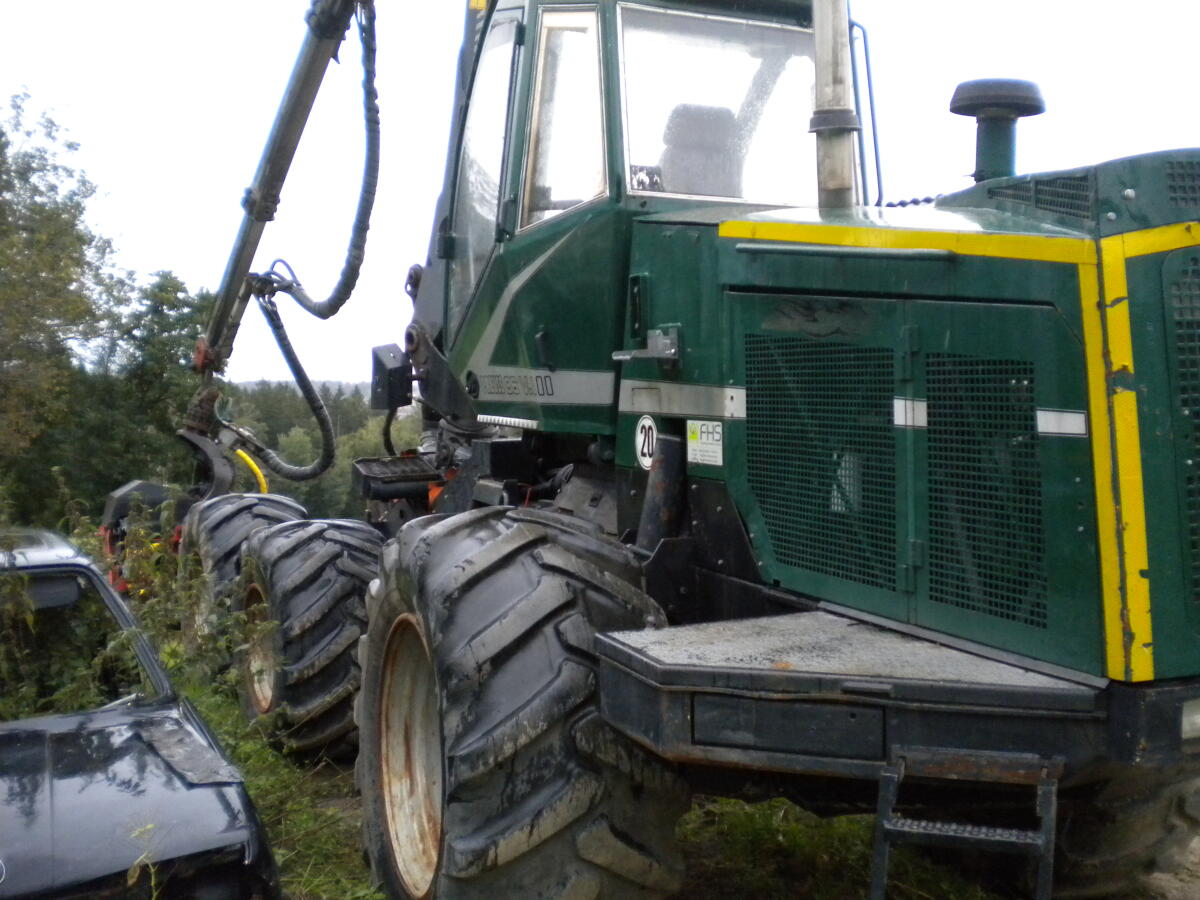 HARVESTER PREUSS 86 Bj. 2009 3