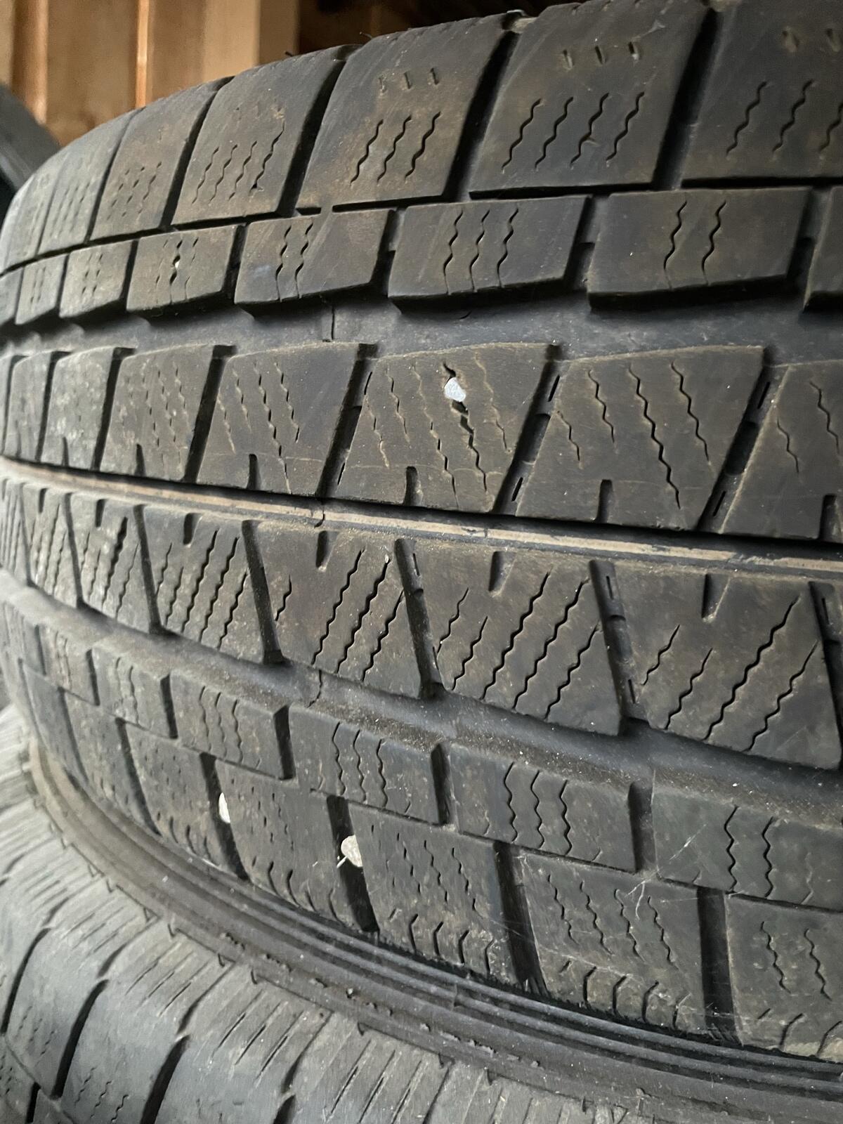 Winter Kompletträder für Toyota Land Cruiser J120 3
