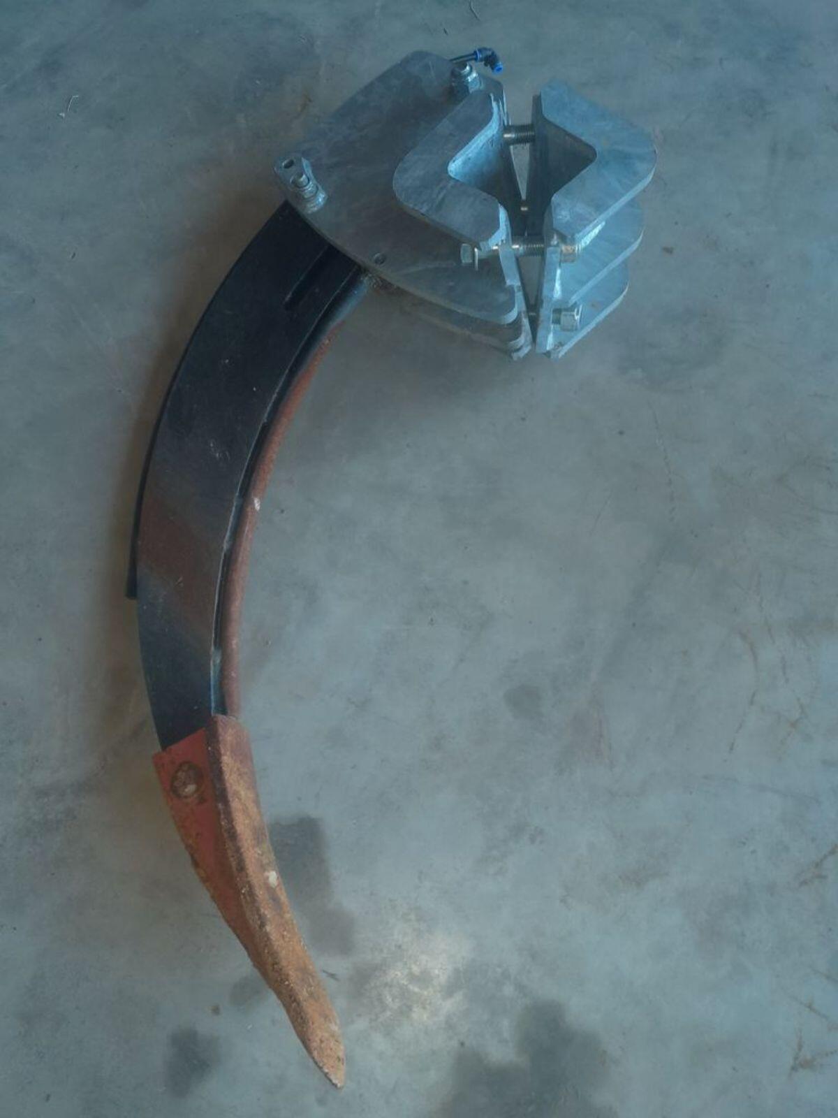 Lockerungszinken 1