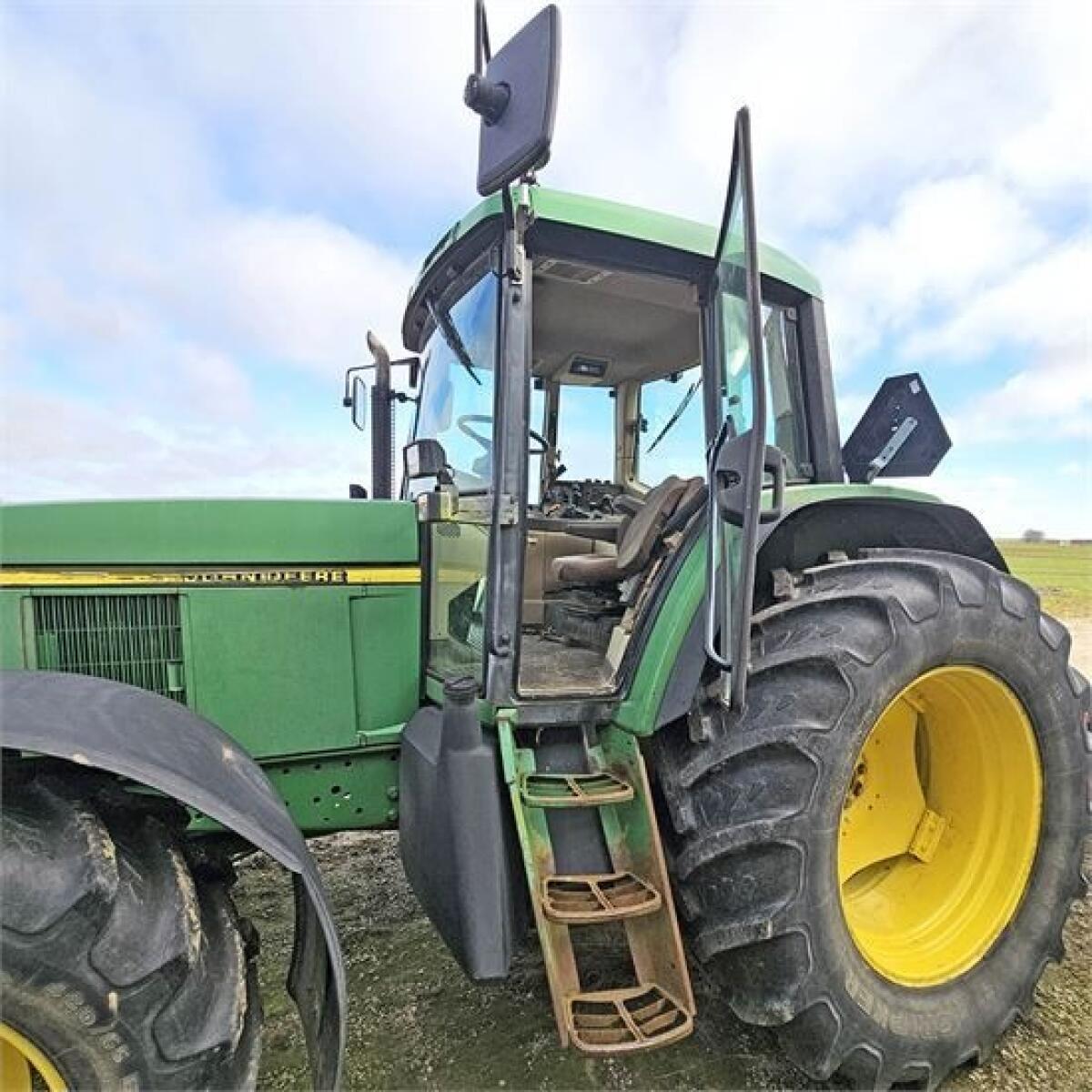 John Deere 6610 3