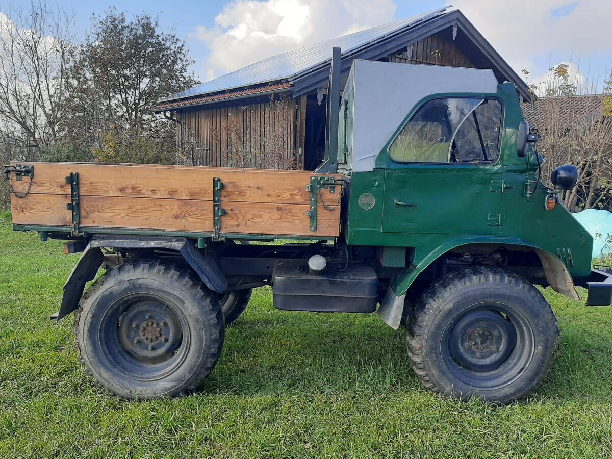 Unimog 411 Cabrio Mercedes Benz 2