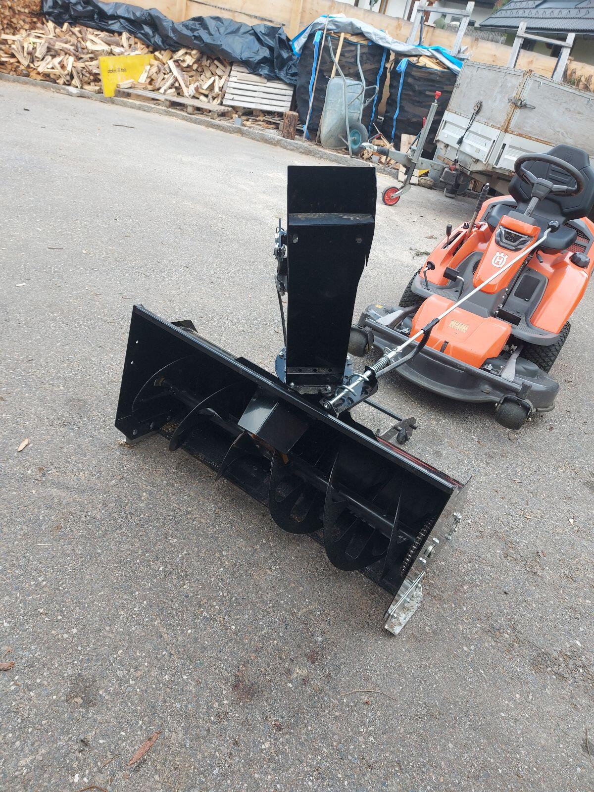 Husqvarna Schneefräse 300 Serie 2