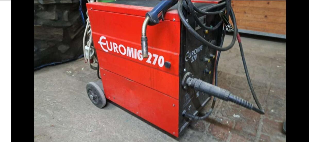 Schutzgasschweißgerät Elmag Euromig 270 1