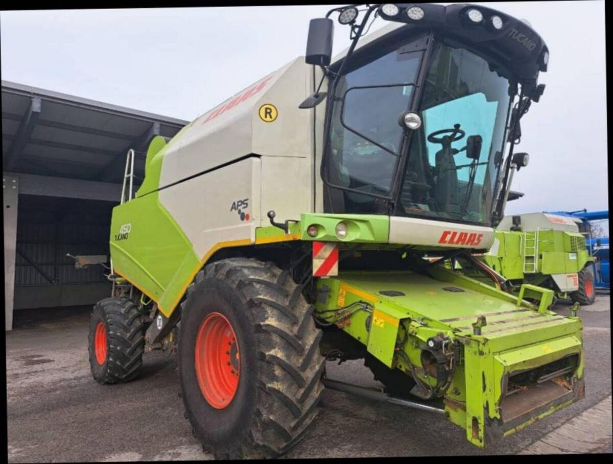 Claas Tucano 450 2