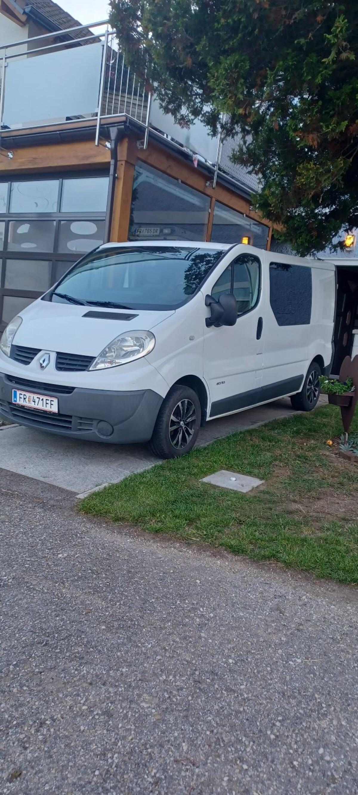 Renault Trafic Doka 1