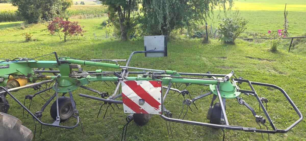Kreiselheuer Heuwender Zettwender 6 Kreisel Deutz Fahr 3