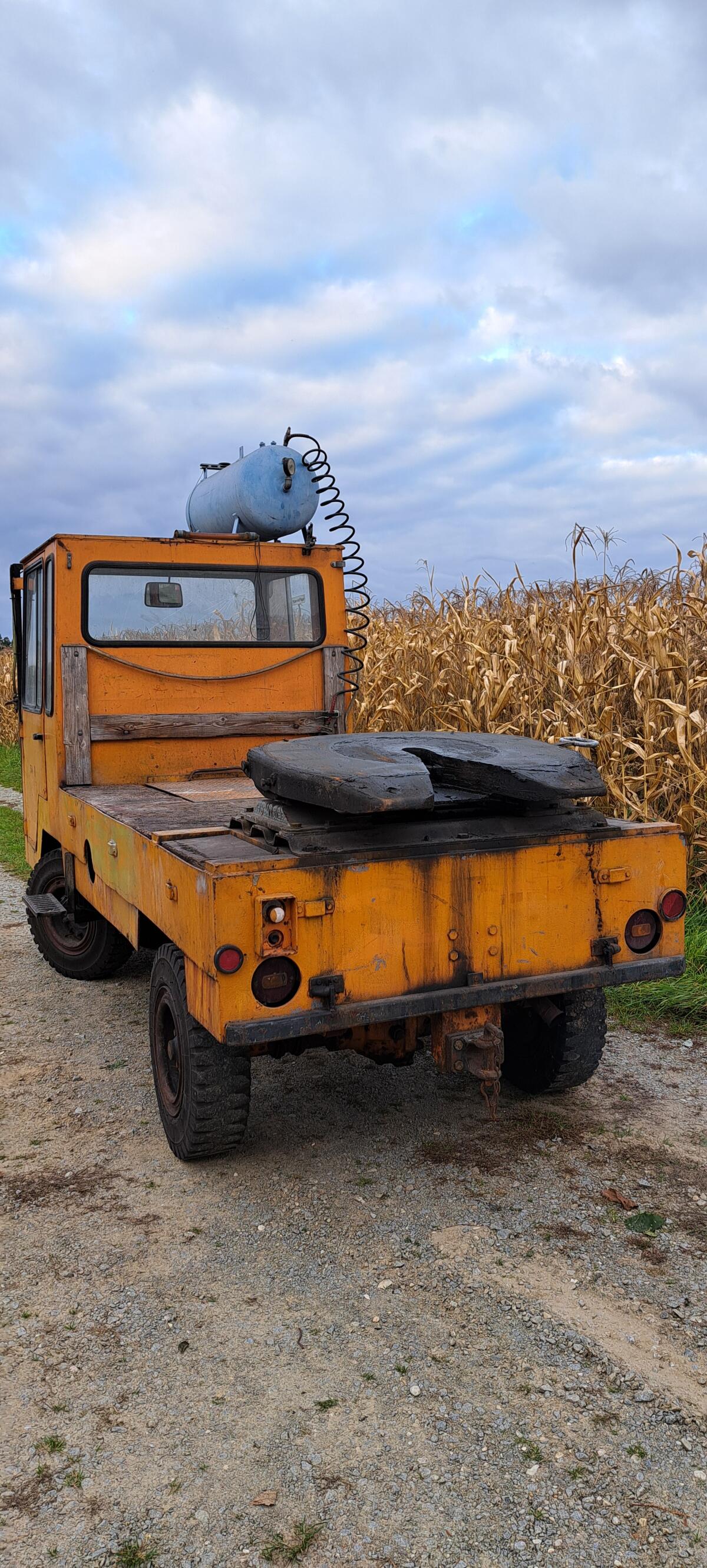Dieseltransport Schlepper 2