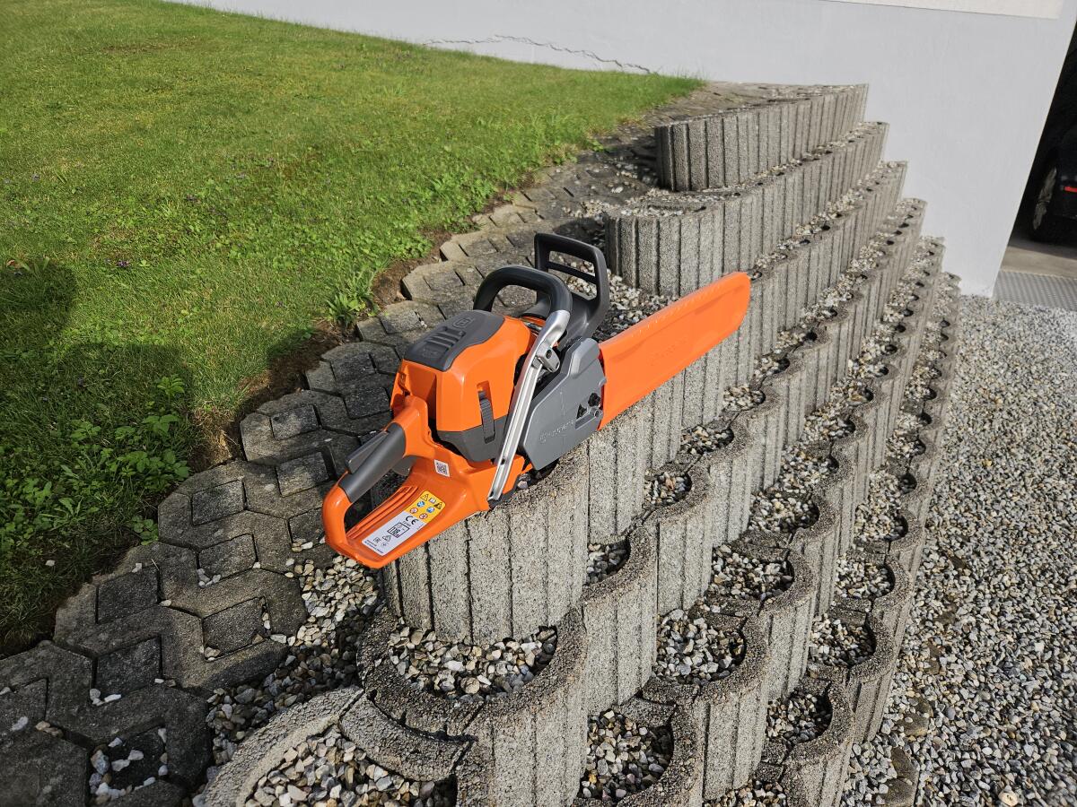 Husqvarna 560 XP® Mark II, Motorsäge 3