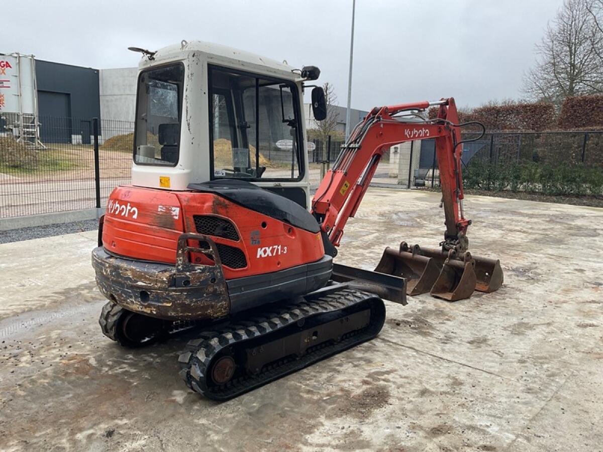 Kubota KX71-3 2